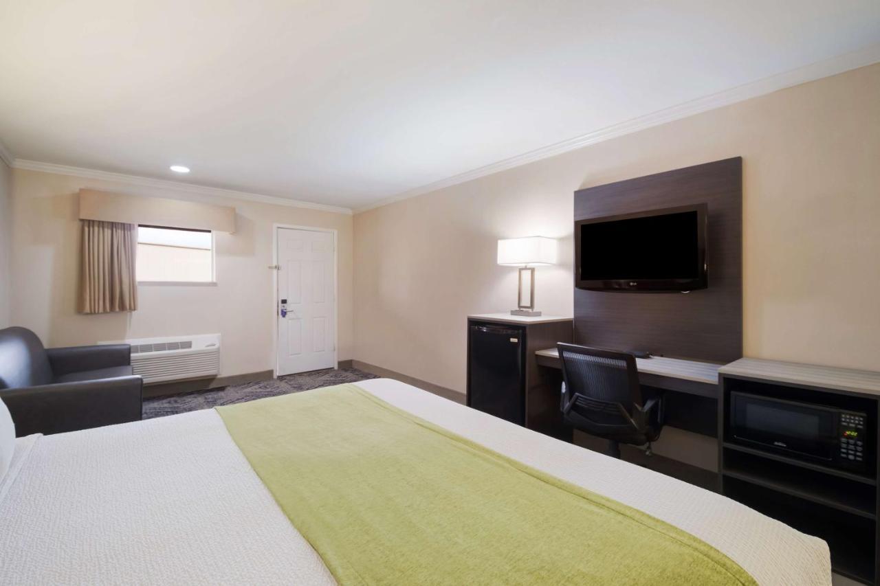 Surestay Hotel By Best Western Rockdale Exteriör bild