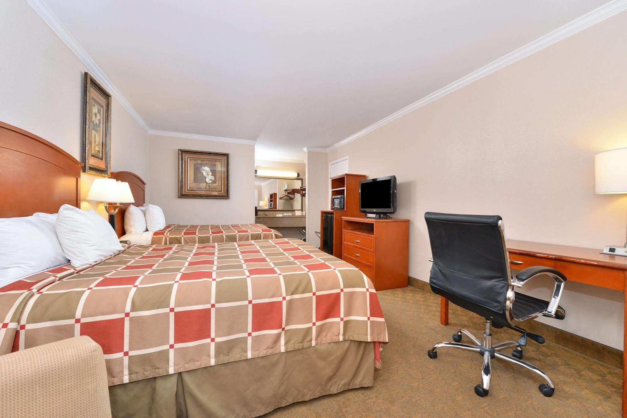Surestay Hotel By Best Western Rockdale Exteriör bild
