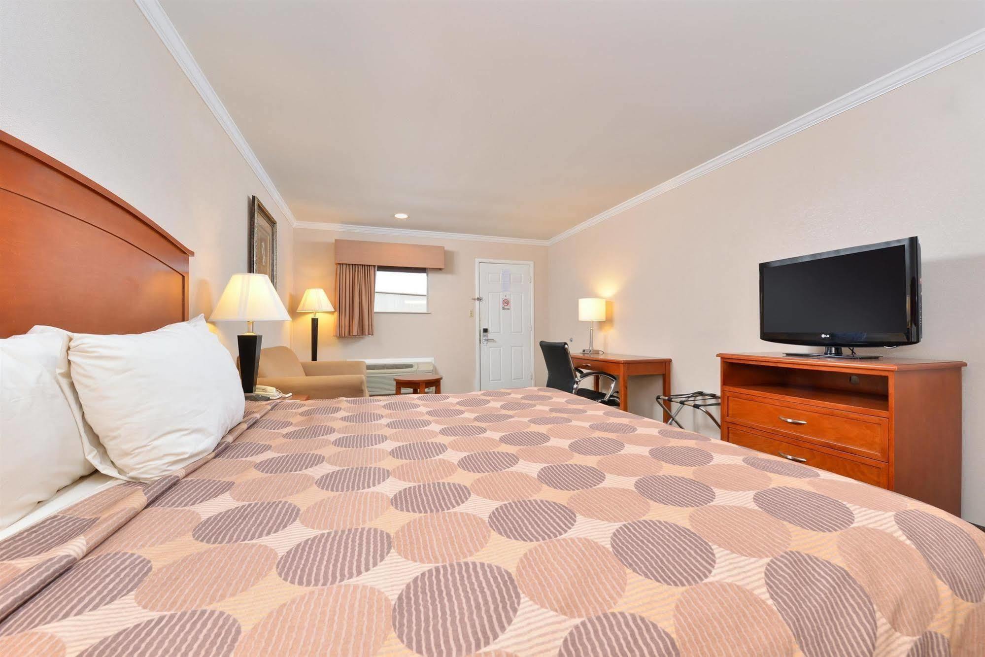 Surestay Hotel By Best Western Rockdale Exteriör bild
